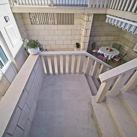 House Atlantic Feriehus Postira